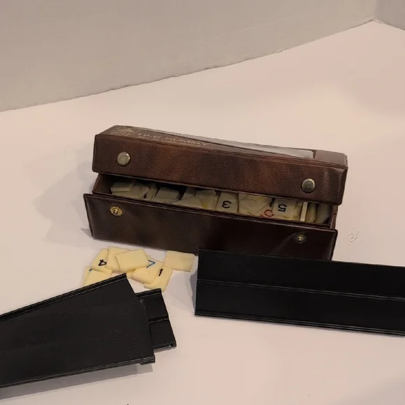 Vintage Hoyle Tile Rummy Set - Picture 2 of 4